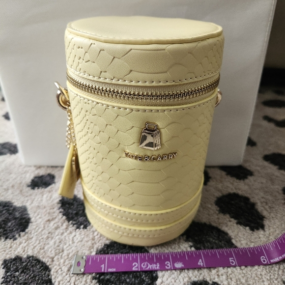 Mini Barrel Bag NWOT - Picture 2 of 7